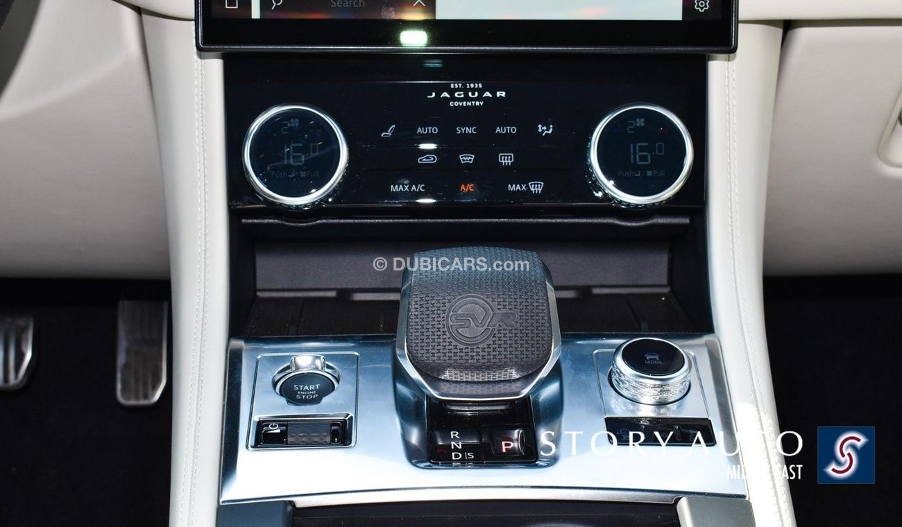 Jaguar F-PACE SVR 5.0 V8