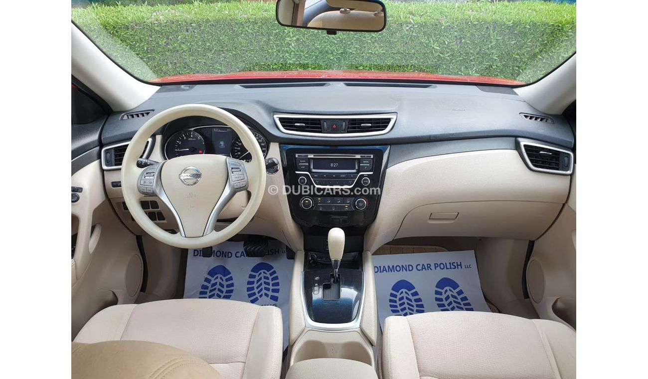 Nissan XTrail Nissan X-Trail GCC 2015 // 4X4 // Perfect condition // Accident Free