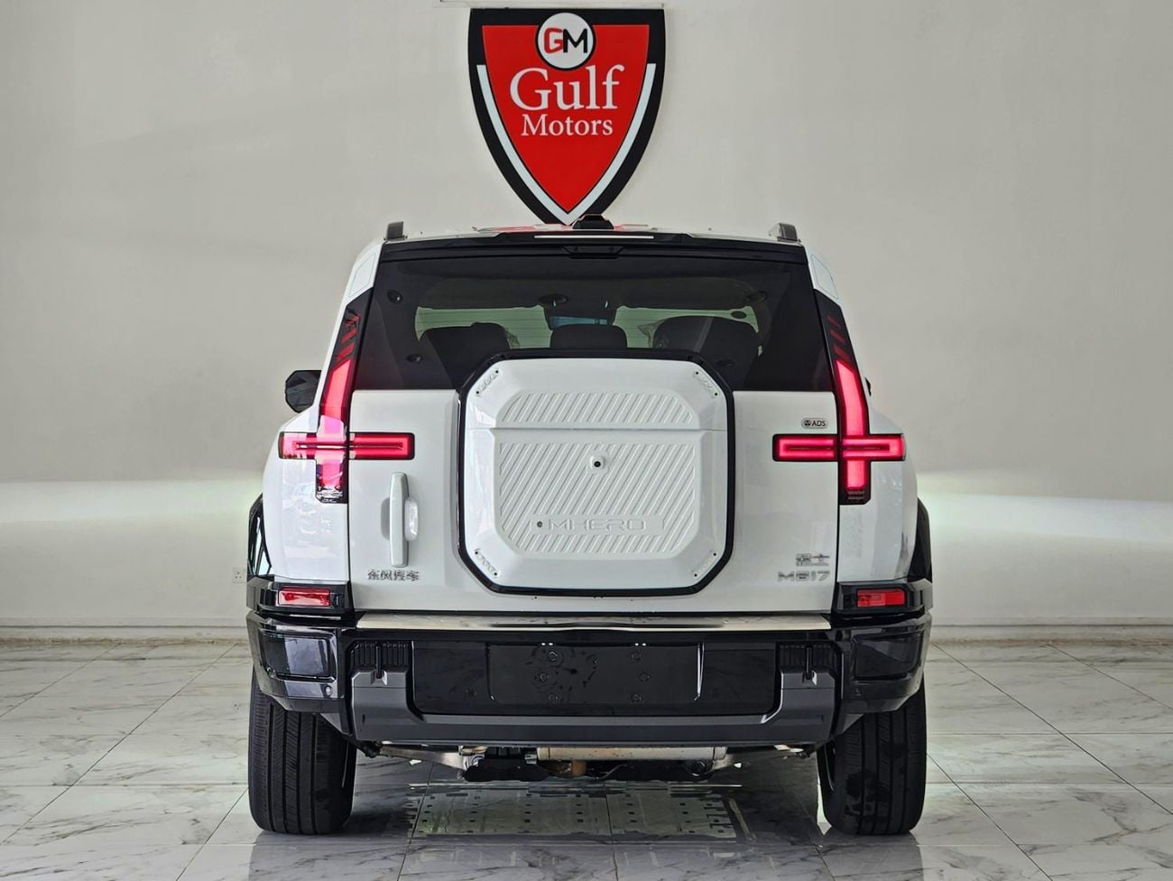 Dongfeng M Hero M817 PLUG IN HYBRID TECH-HEAVY MILITARY STYLE SUV 912 hp, 1000+km total range