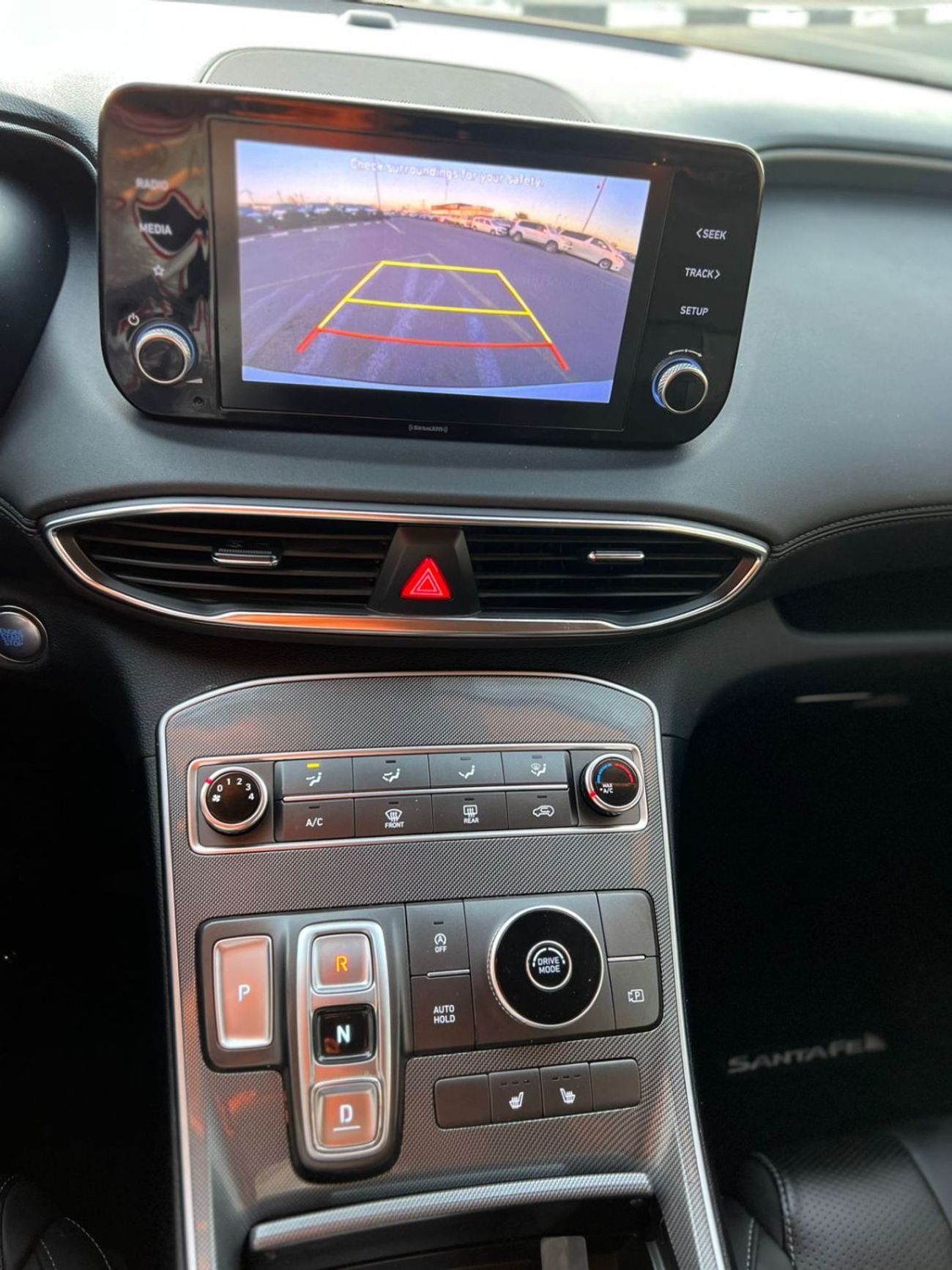 Hyundai Santa Fe 2022 Hyundai Santafe SEL  2.4L V4 - Rear Camera & Sensor - Leather Seats -