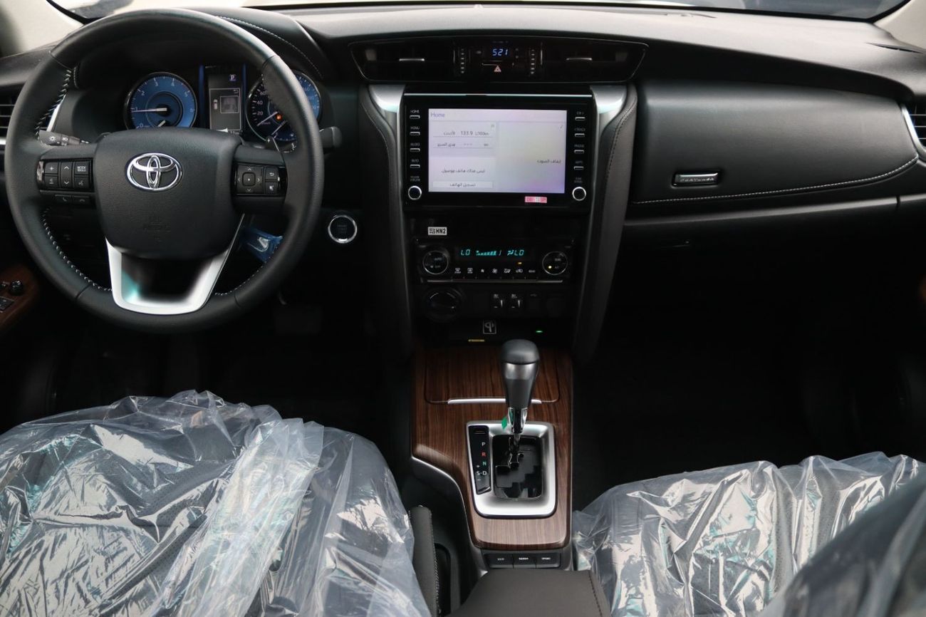 Toyota Fortuner 2023 TOYOTA FORTUNER VXR 2.8 DIESEL 4X4 **التصدير فقط خارج الخليج***EXPORT ONLY