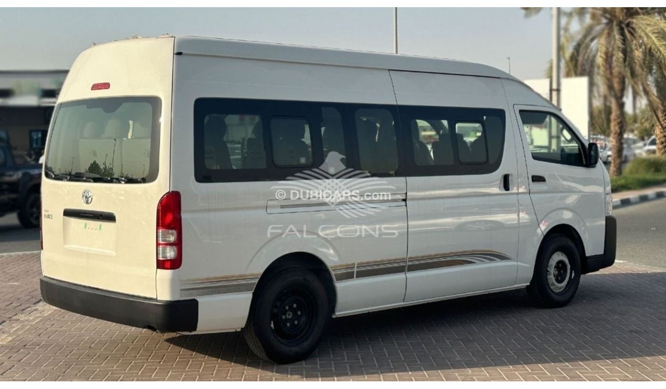 Toyota Hiace 2.7L BUS HIGH ROOF 16 SEATS MT