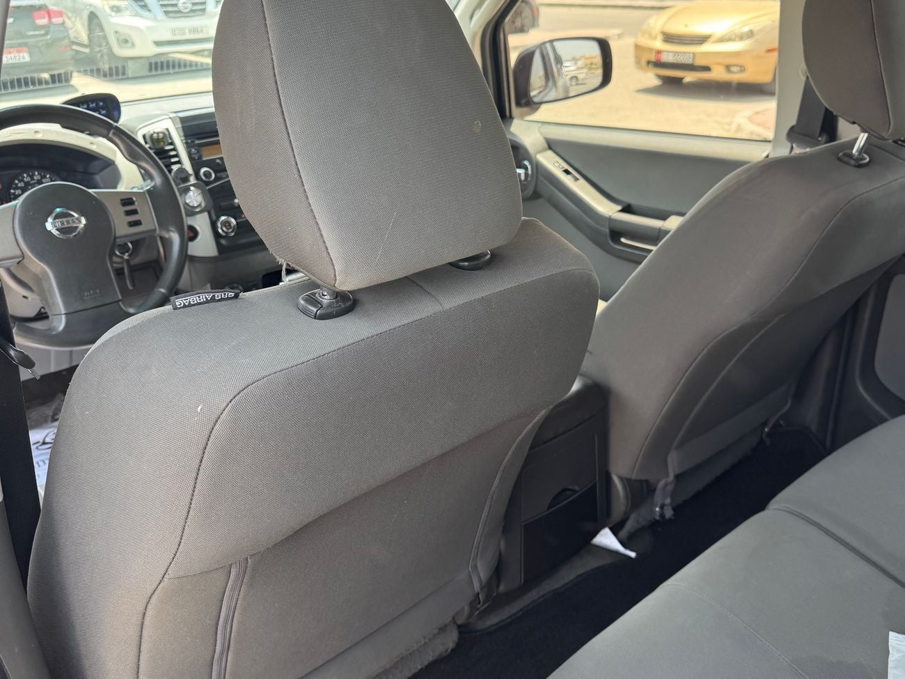 نيسان إكستيرا 2.5L SE (4WD)