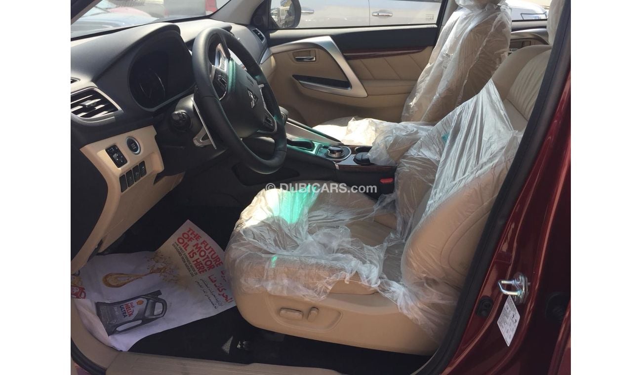 ميتسوبيشي مونتيرو SPORTS PREMIUM