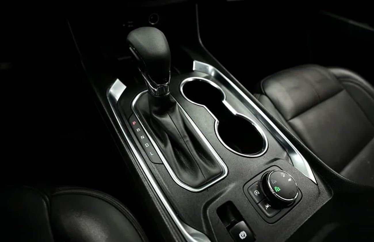 Chevrolet Traverse GCC | | 7 Seater | 1150 monthly | Free Insurance + Registration | Ref#J153246