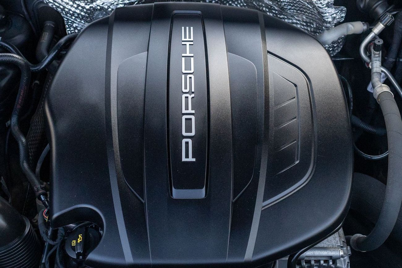 Porsche Macan Std 2.0L (252 HP)