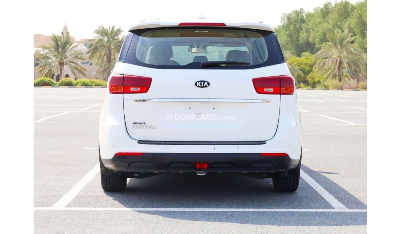 Kia Carnival LX Grand Carnival | 8 Seater | 6 CYL | Very Well Maintained | GCC Specs