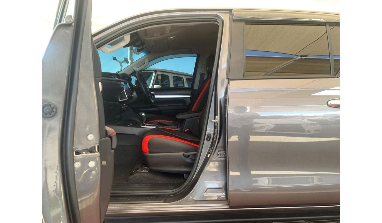 تويوتا هيلوكس