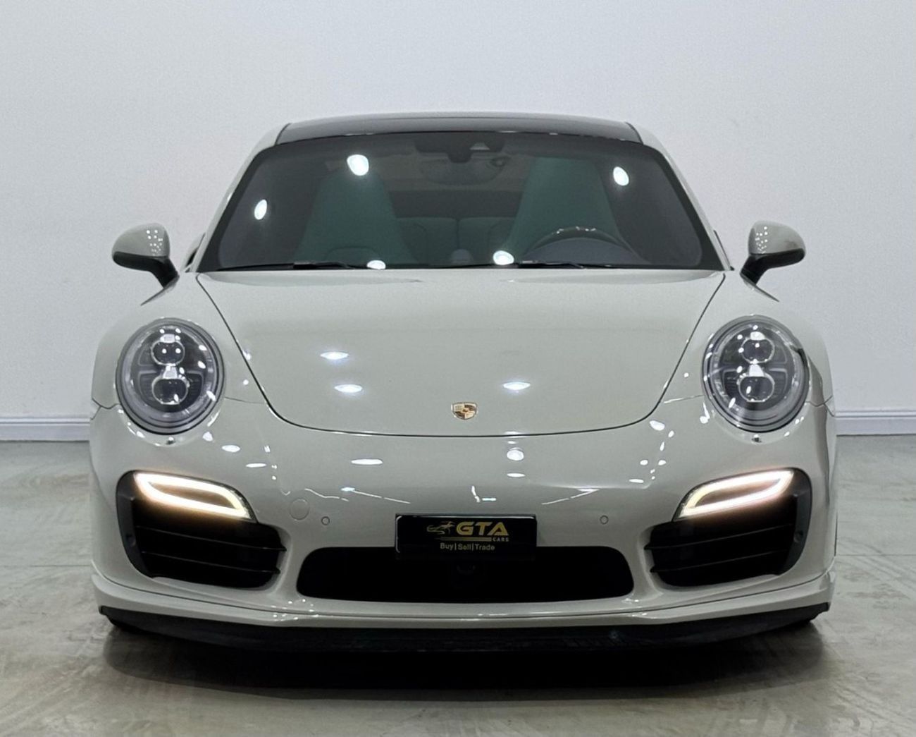 بورش 911 Turbo S 3.8L (560 HP) Coupe 2014 Porsche 911 Turbo S, Full Service History, Carbon Fiber Pac
