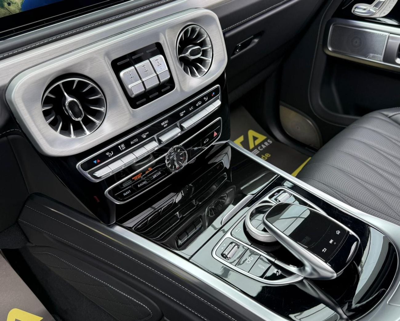 مرسيدس بنز G 63 AMG 2022 Mercedes Benz G63 AMG, Warranty, Very Low Km,  Fully Loaded, Excellent Condition, Japanese