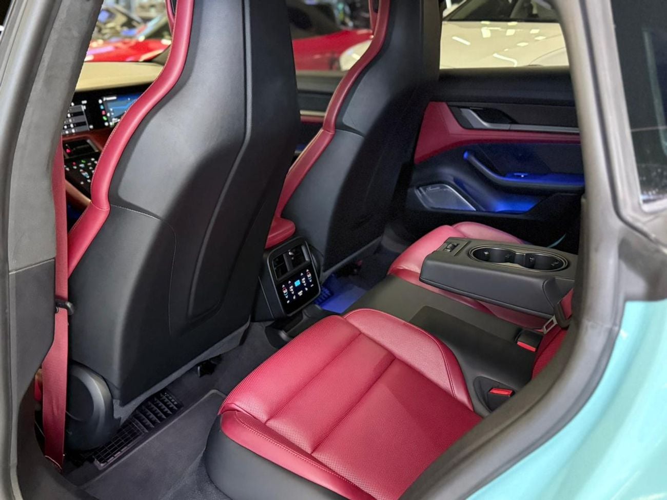 Porsche Taycan Turbo S (761 HP) 2021 Porsche Taycan Turbo S - GCC Specs - Low Mileage - Full service history - Perf