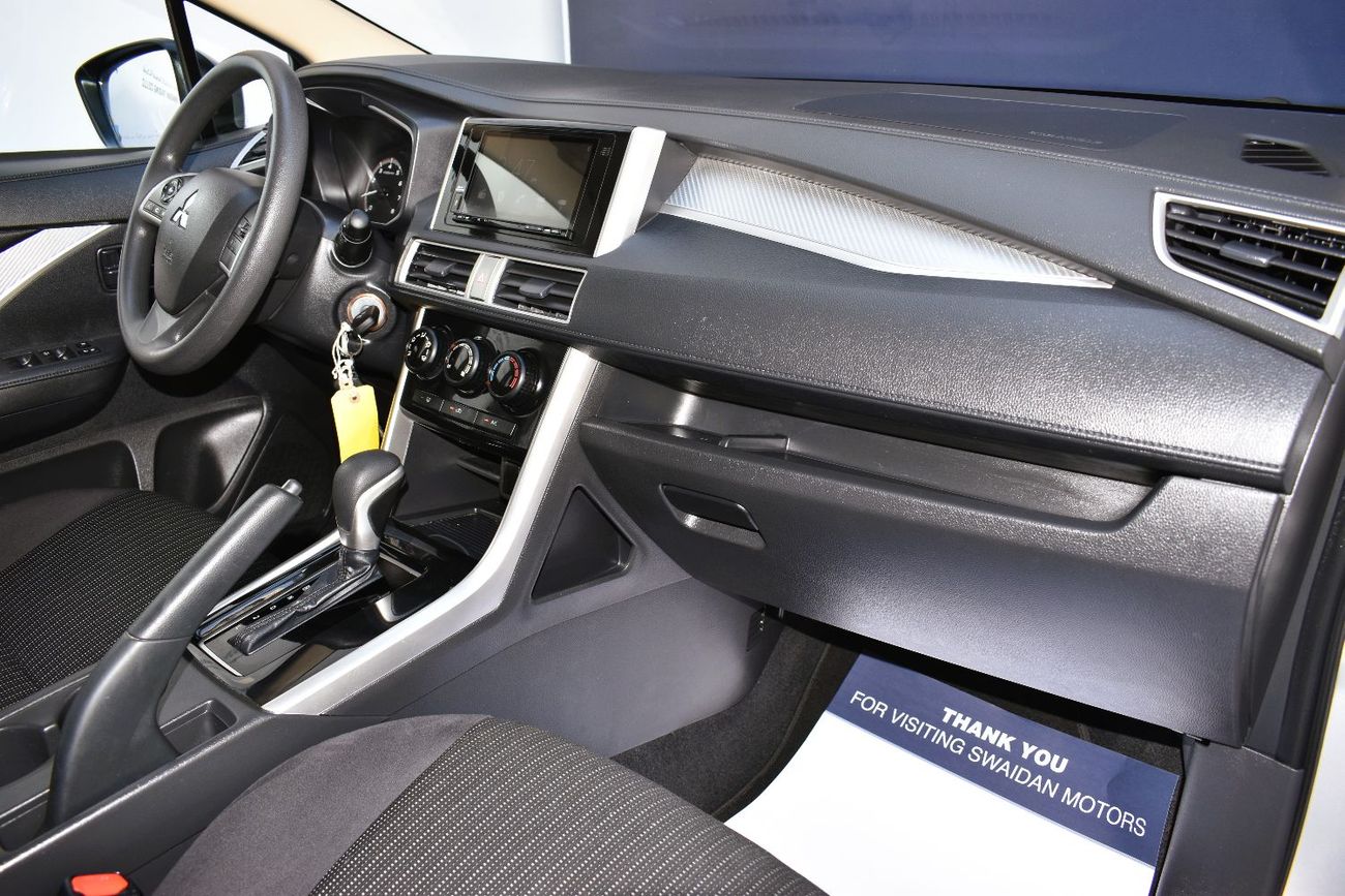 Mitsubishi Xpander Mid 1.5L