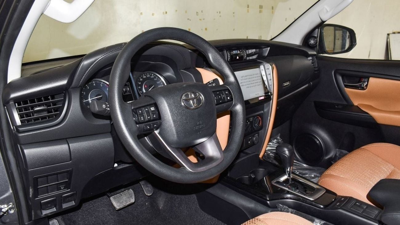Toyota Fortuner 2023 Toyota Fortuner 2.7 4X4 Low 17 AL - Grey inside Chamois | Export Only