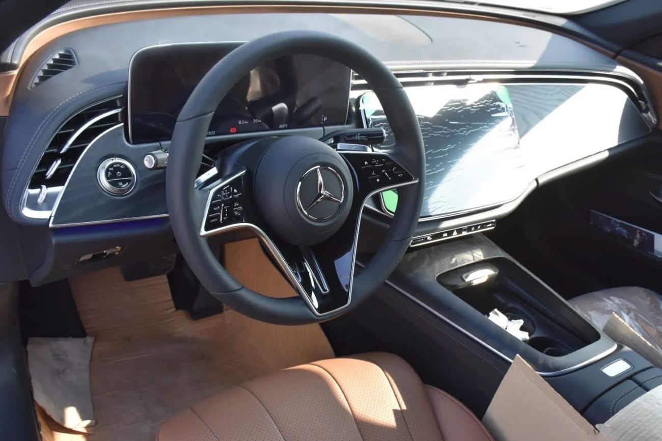 Mercedes-Benz E200 Zero km