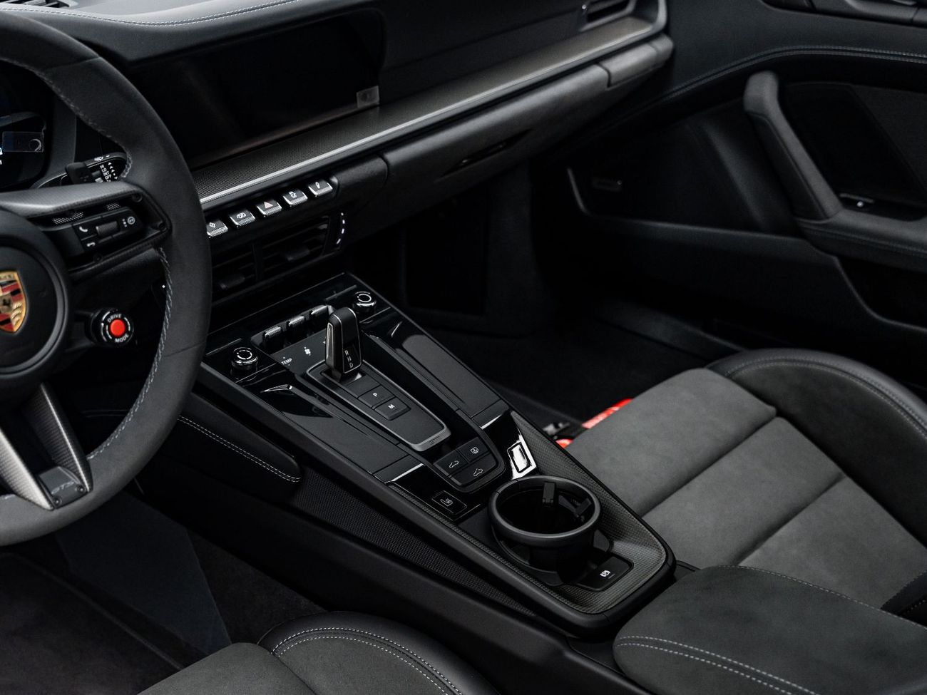 بورش 911 2026 Porsche 911 Carrera 4 GTS, 2030 Porsche Warranty, Very Low KMs, GCC