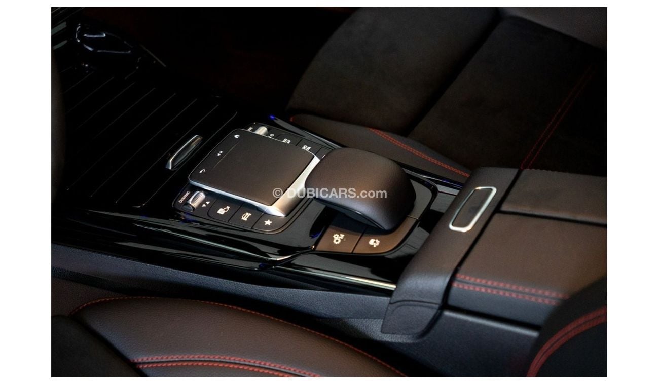 Mercedes-Benz A 35 AMG 2023 Mercedes Benz A35 AMG / Mercedes Benz Warranty / Full Agency Service History