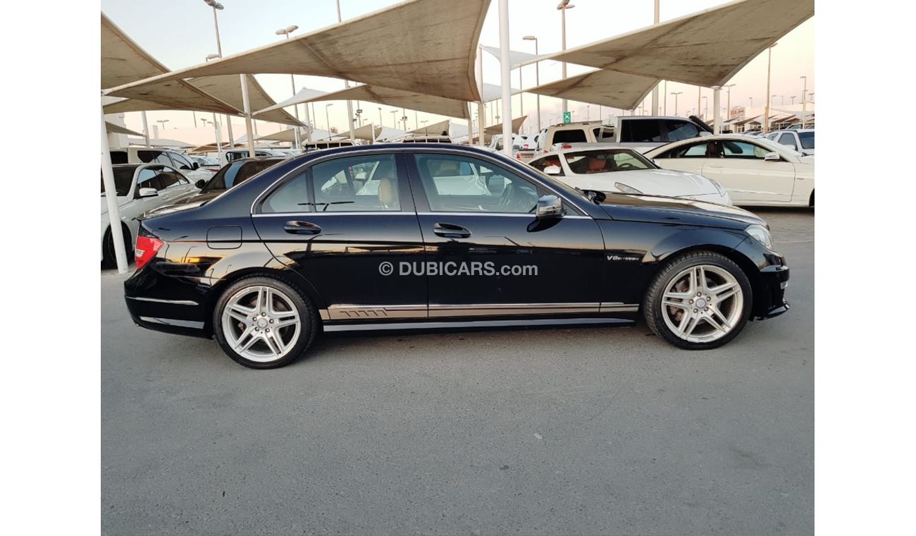 Mercedes-Benz C 350 مرسيدس C350 kit 63 موديل 2013 خليجي السياره حاله ممتازه من الداخل والخارج فل اوبشن بانوراما كراسي جل