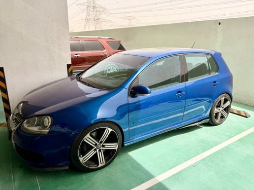 Volkswagen Golf R32