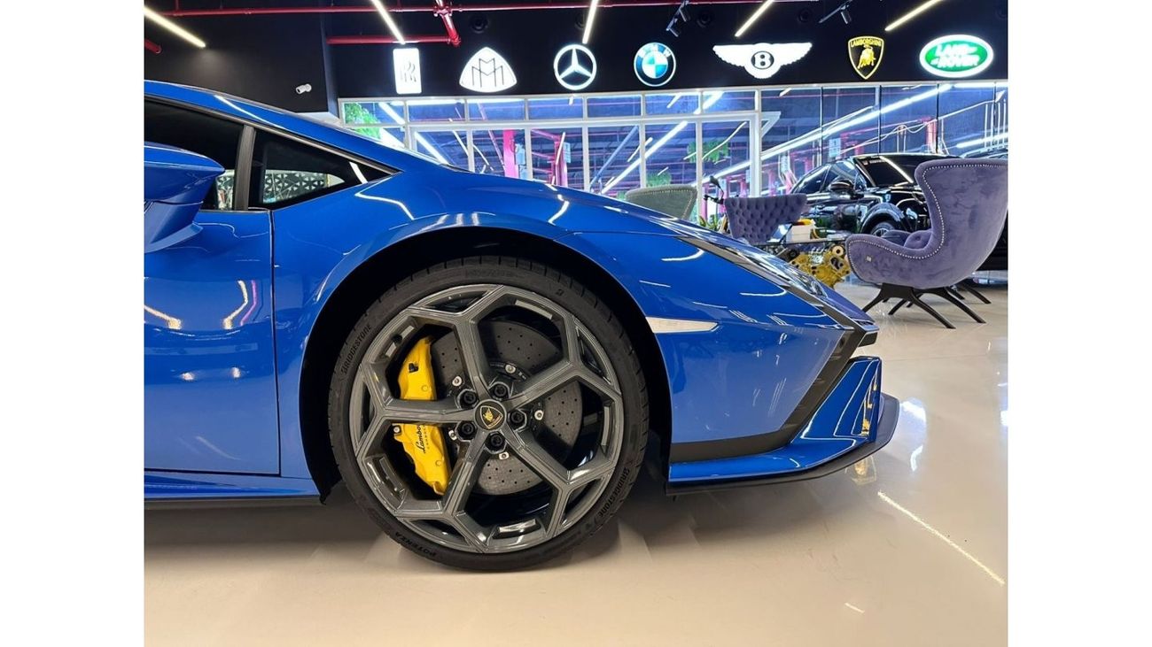 Lamborghini Huracan Huracan Tecnica 5.2-L V10 DOHC 40V Coupe 2023 (Warranty available upon requests)