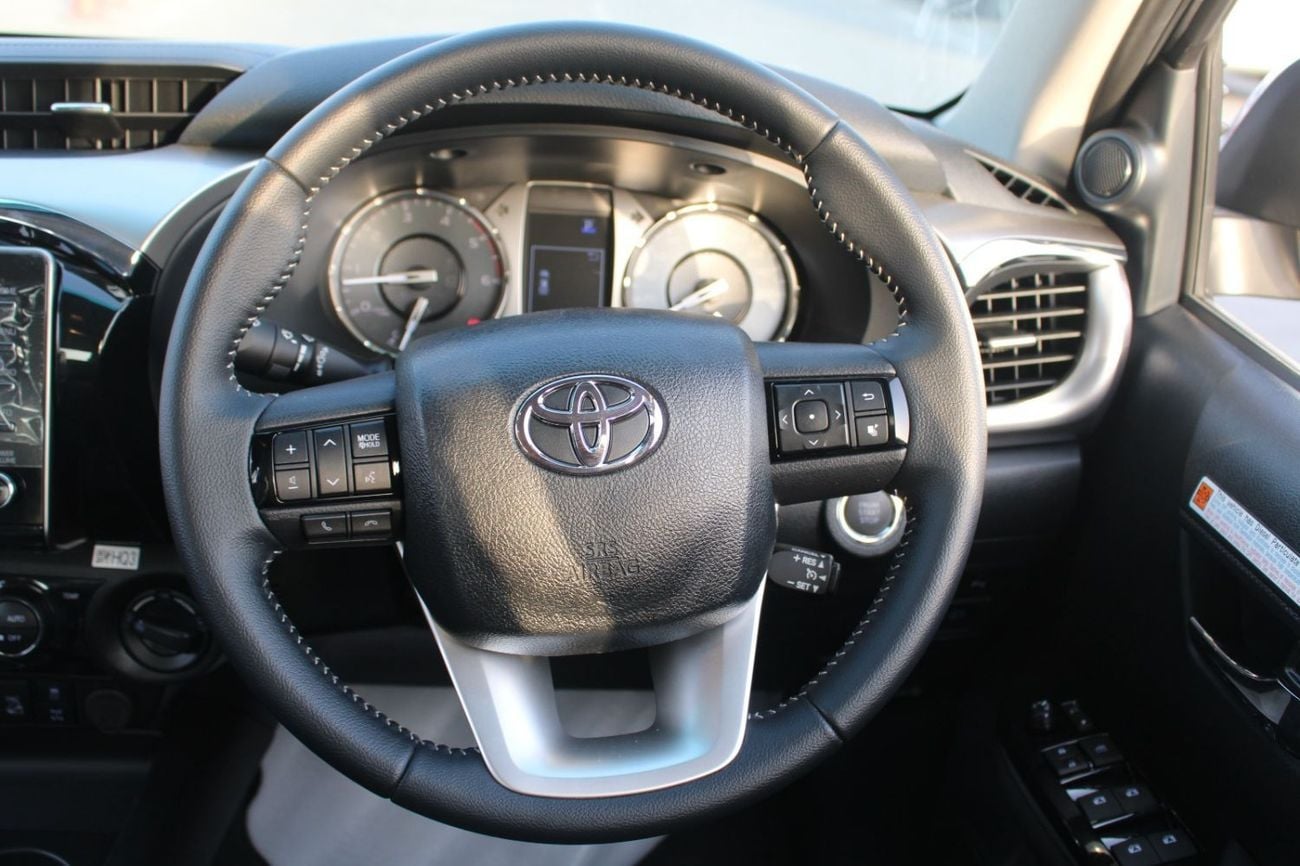 Toyota Hilux SGLX Toyota Hilux RHD 2.8L diesel engine white colour
