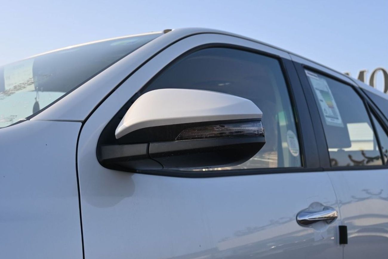 Toyota Fortuner Toyota Fortuner GX 2.7L Petrol, SUV, 2WD Color White Model 2023