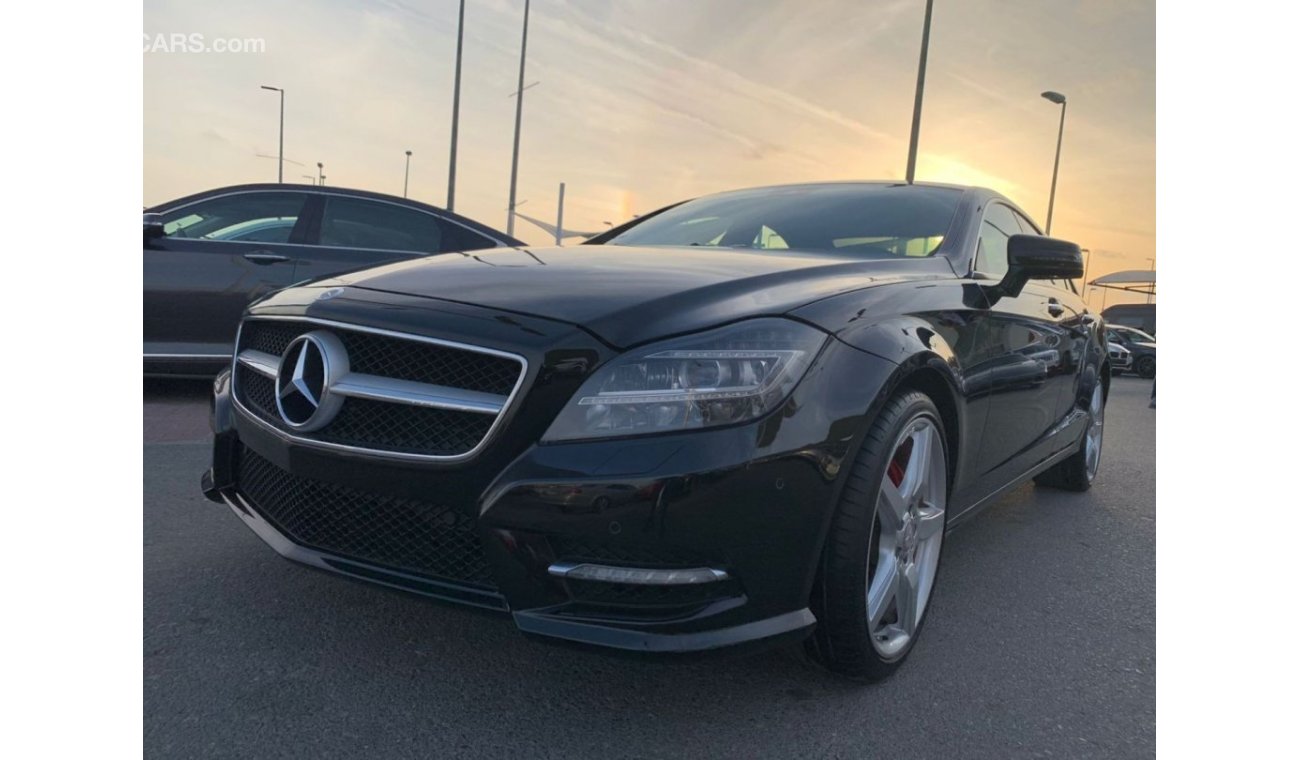 Mercedes-Benz CLS 500 Std Mercedes CLS 500 _GCC_2014_Excellent Condition _Full option