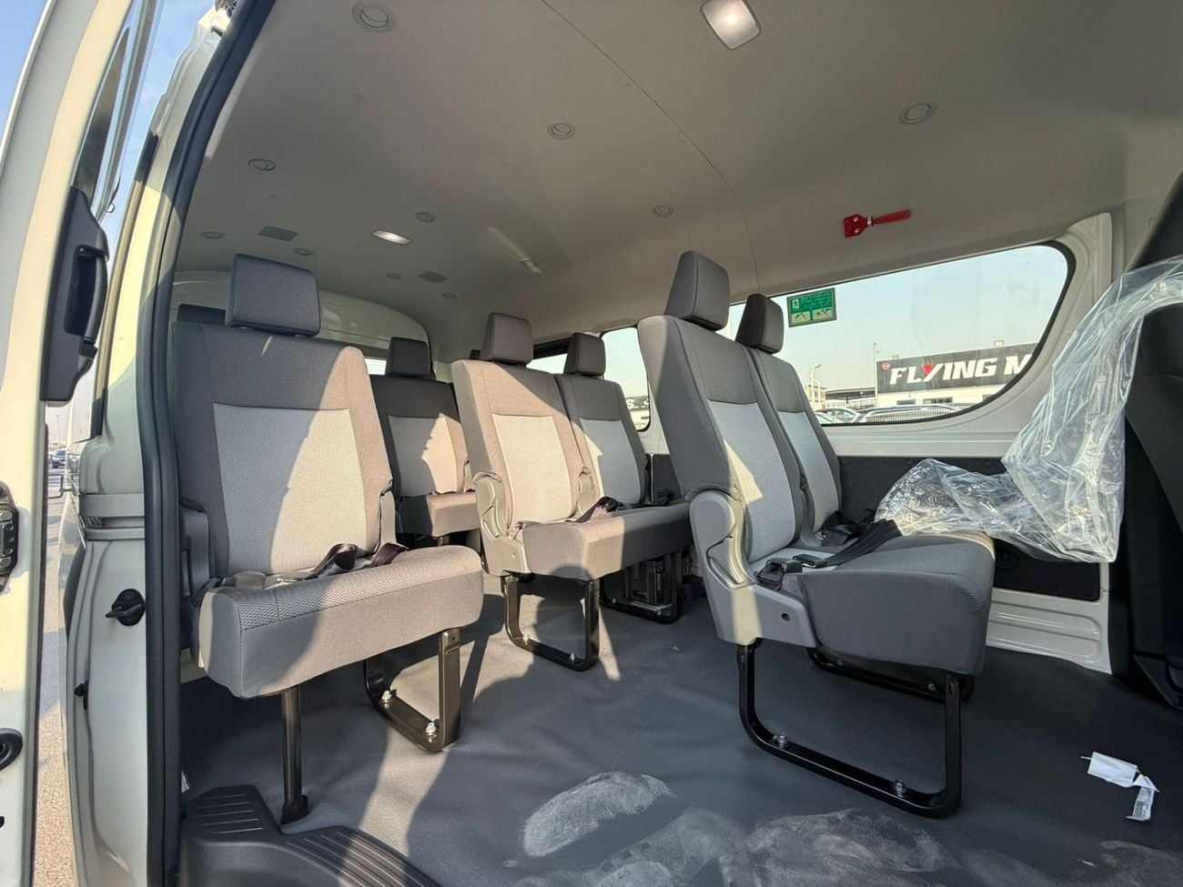 تويوتا هاياس HIACE 2026 MODEL 13 SEATS 3.5L PETROL V6 HIGH ROOF A/T