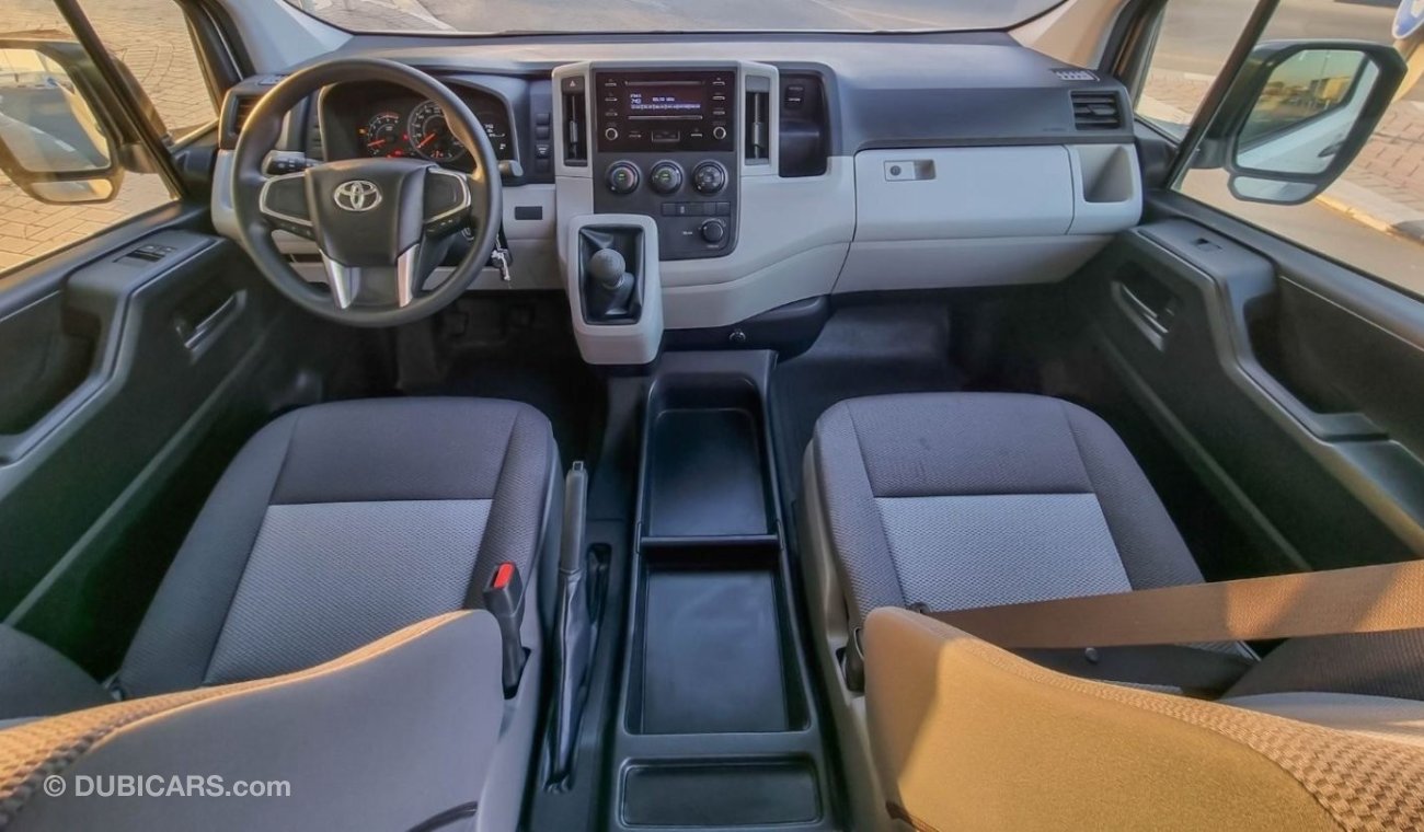 Toyota Hiace 2021 | 13 Seats | Deisel | GCC | For Export