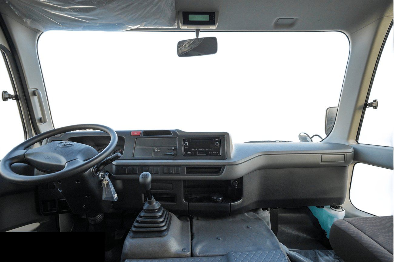تويوتا كوستر ECT0201 - 2025 Toyota Coaster 4.0L Dsl Mt 28 Seats with Snorkel