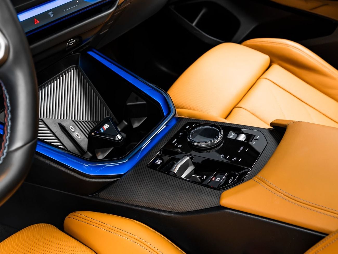بي أم دبليو X3 M50 XDRIVE اشترِ الآن، وادفع في 2027 | ذا بلاك لاين ستاندرد | ضمان وخدمة BMW حتى أبريل 2028، عداد كيلومترات منخ