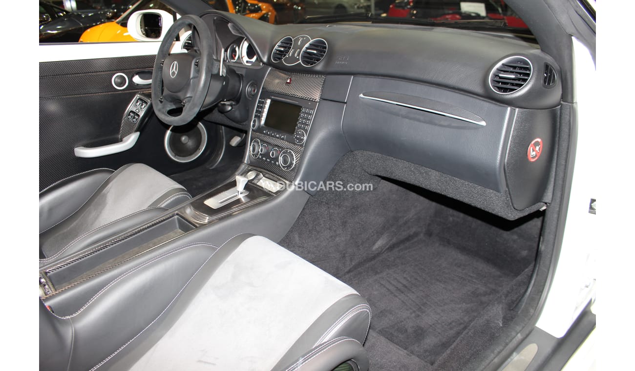 مرسيدس بنز CLK 63 AMG DTM - 1 OF 100 PCS