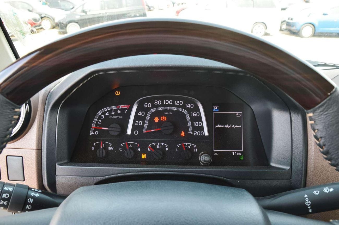 Toyota Land Cruiser Pick Up TOYOTA LAND CRUISER 79 4.0L V6 AT  4WD DC PICKUP 2025