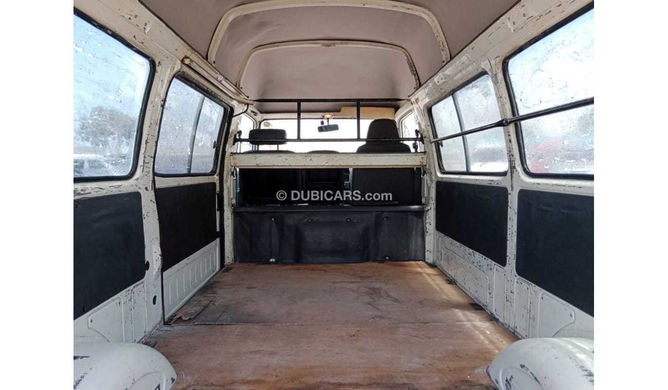 Toyota Dyna TOYOTA DYNA VAN RIGHT HAND DRIVE (PM1295)