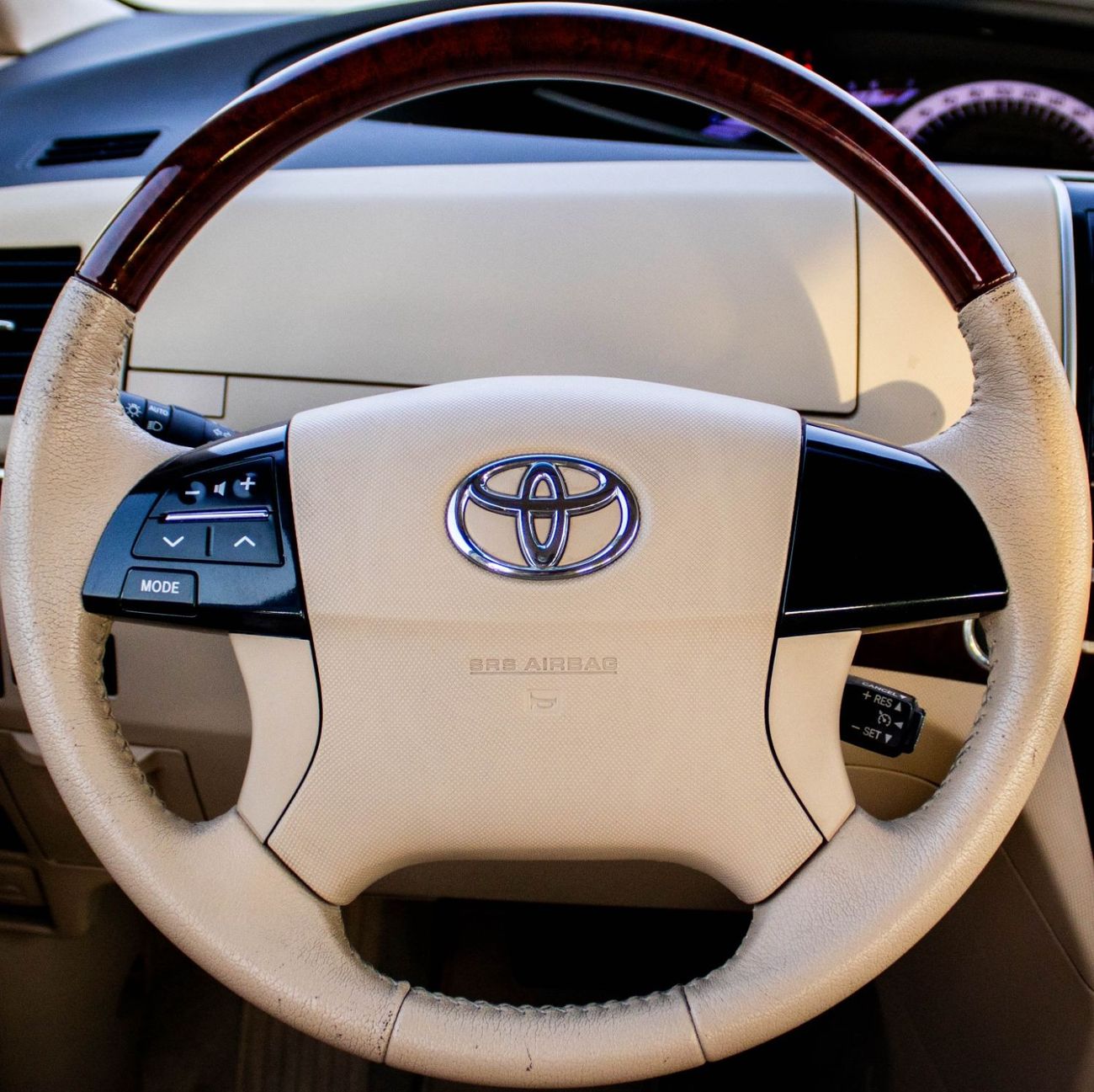 Toyota Previa 2020 Toyota Previa SE (XR50), 5dr MPV, 2.4L 4cyl Petrol, Automatic, Front Wheel Drive