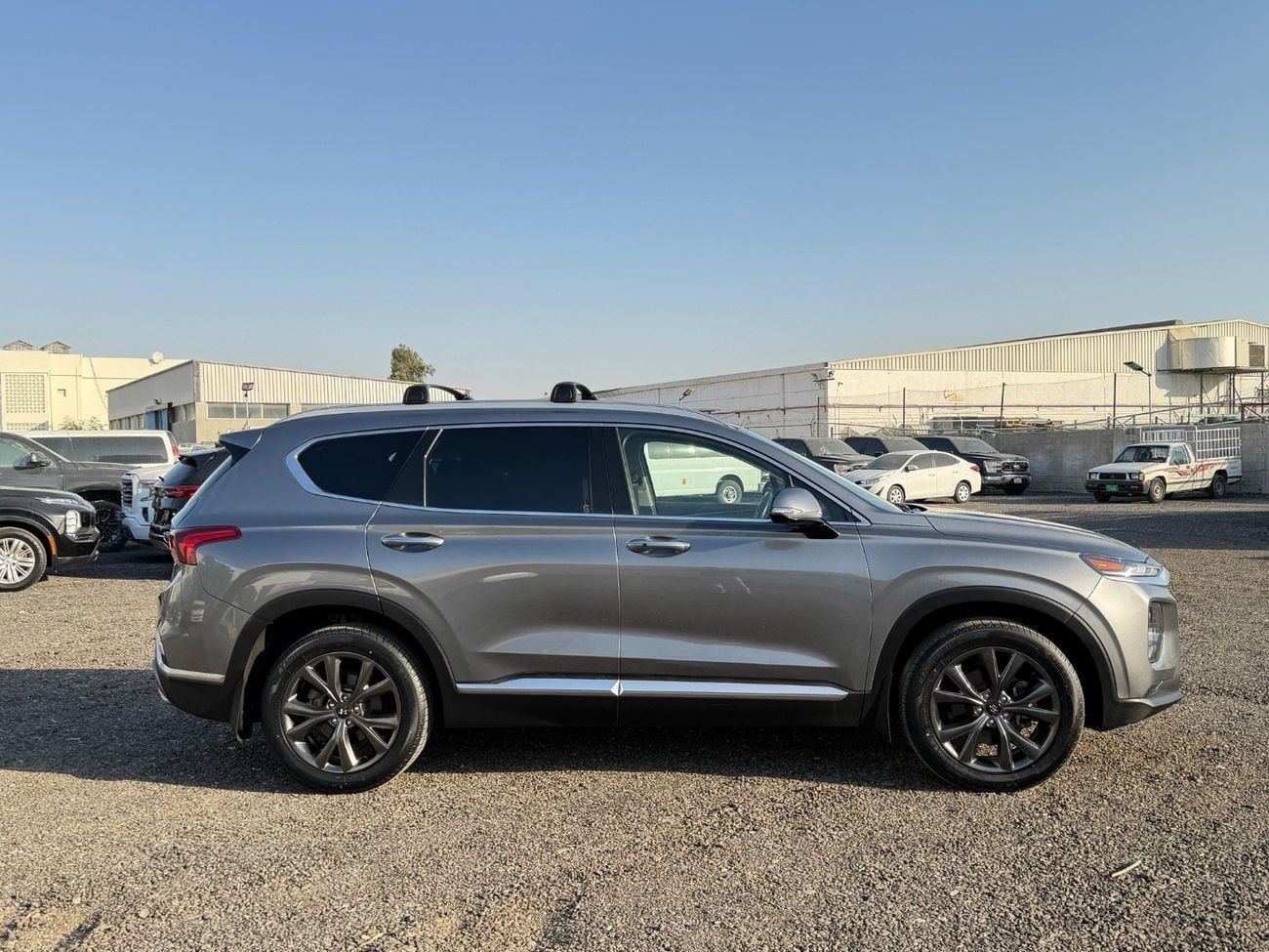 Hyundai Santa Fe STD (NON GCC) 2019 360 CAMERAS 2.4 AWD CANADA SPEC