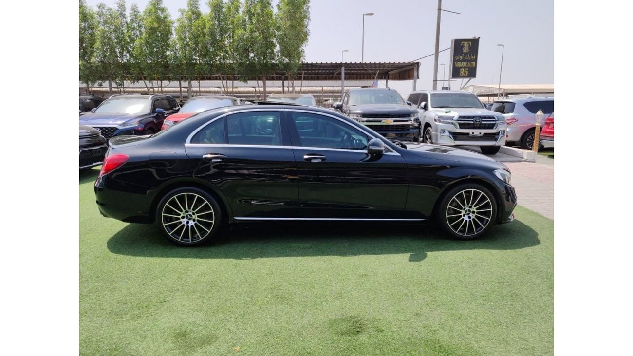 Mercedes-Benz C 300 Luxury
