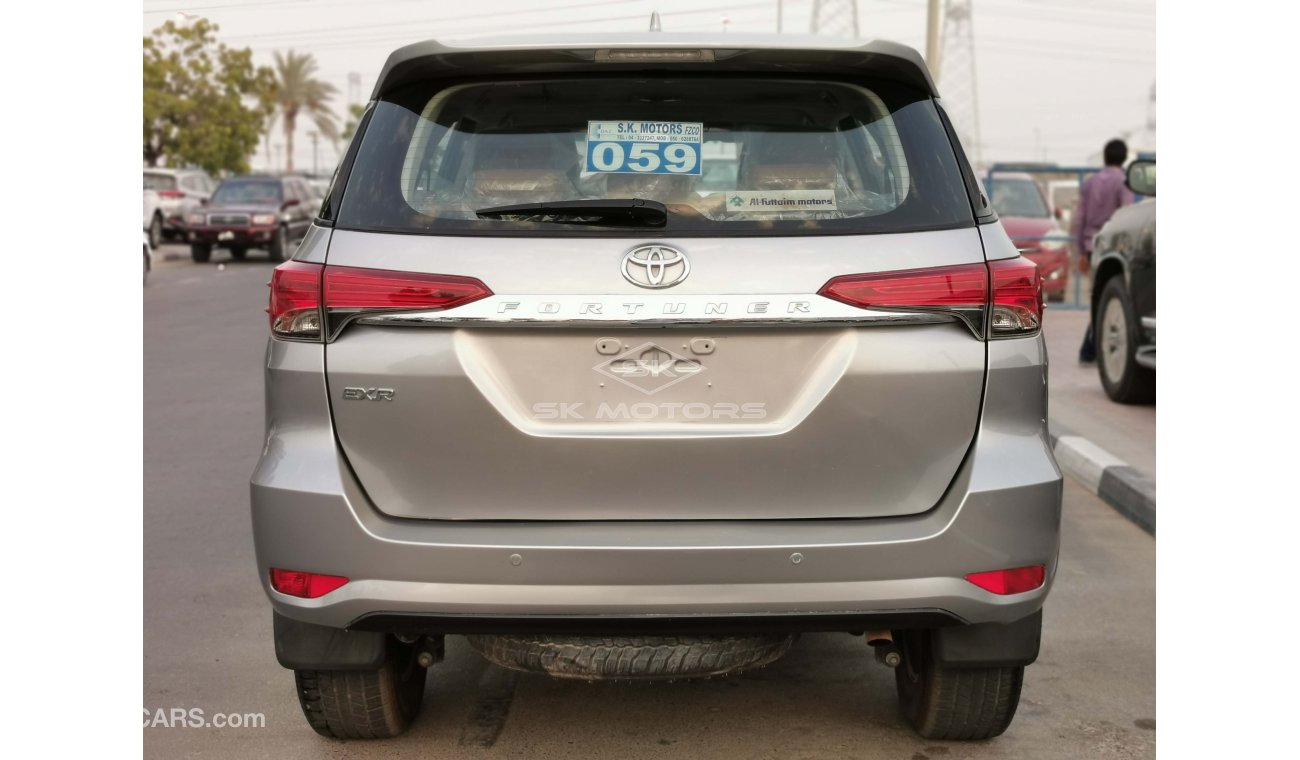 تويوتا فورتونر 2.7L, Rear Parking Sensor, Rear A/C (LOT # 2223)