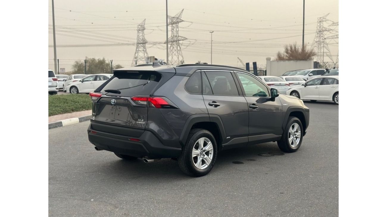 Toyota RAV4 TOYOTA RAV4 Hybrid XLE