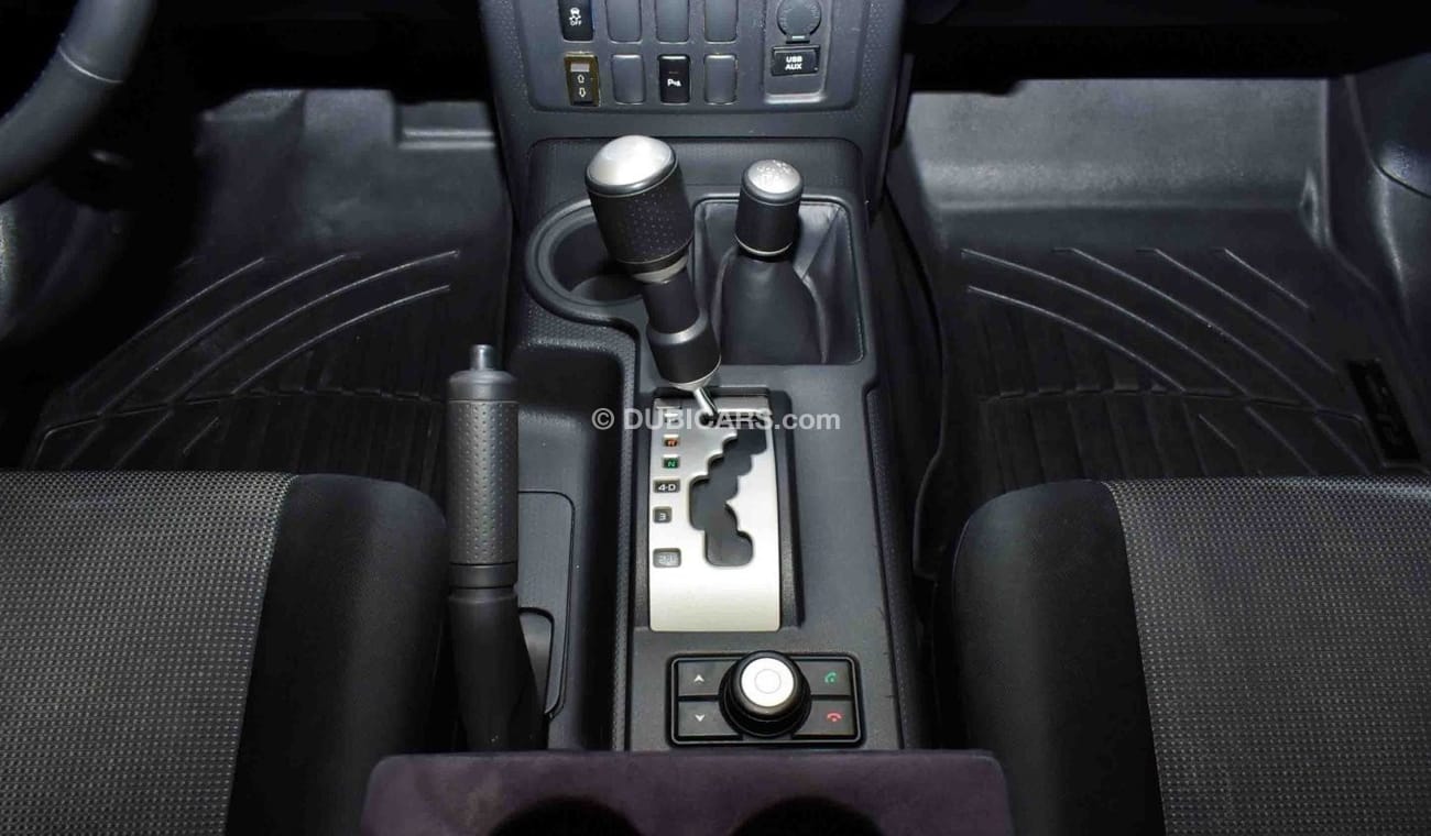 Toyota FJ Cruiser GXR