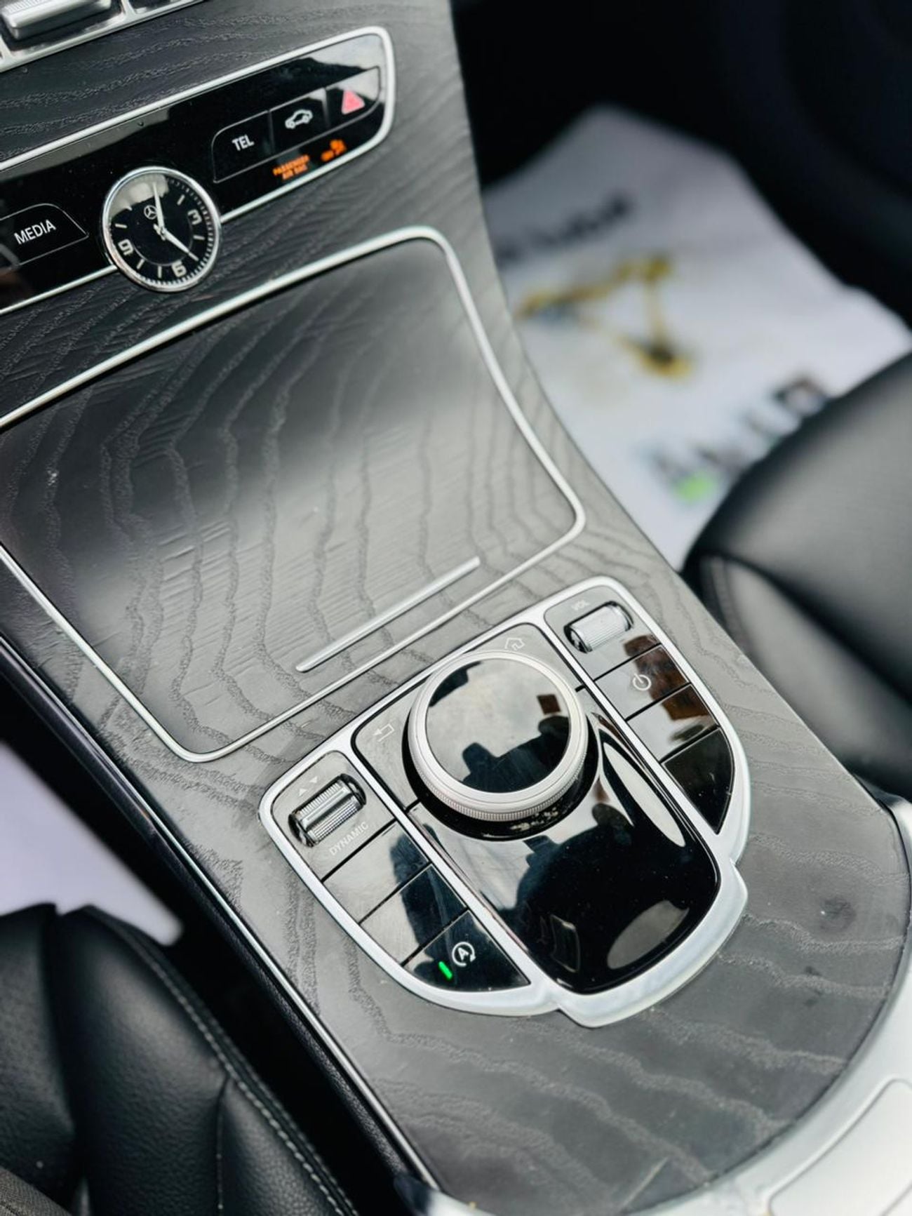 مرسيدس بنز C 300 PREMIUM