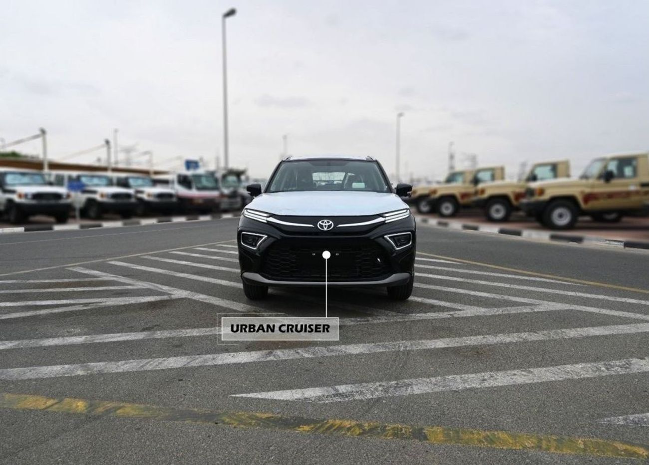 تويوتا أوربان كروزر تويوتا أوربان كروزر 1.5 لتر 4 سلندر موديل 2024 SUV، بنزين، أوتوماتيك أسود من الخارج أسود من الداخل