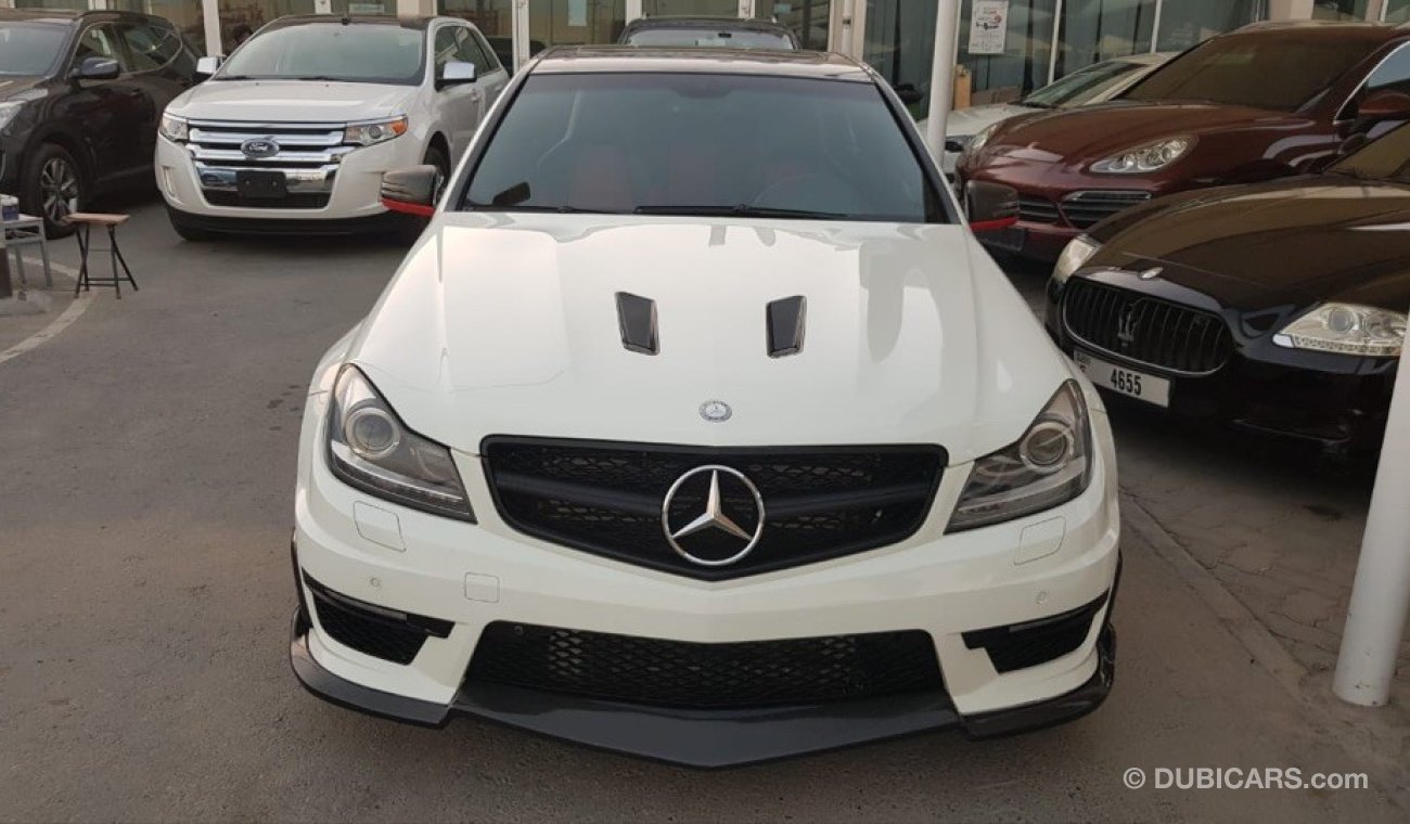 Mercedes-Benz C 63 AMG with super full service full option GCC car prefect condition no need any main