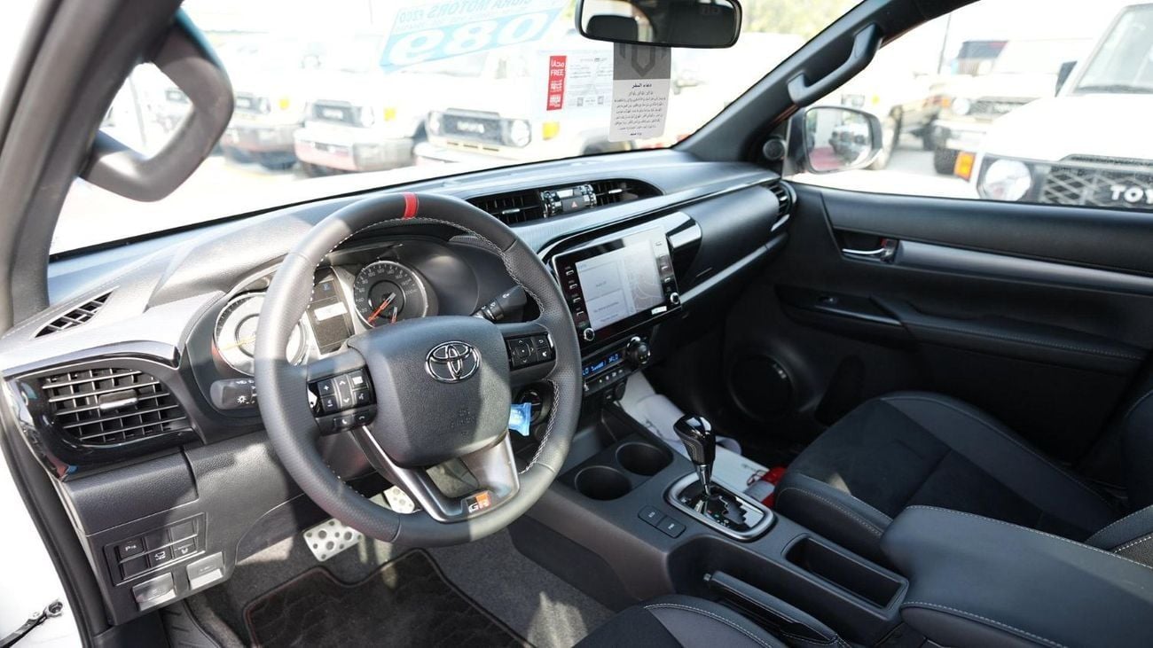 تويوتا هيلوكس TOYOTA HILUX GR Sport 4.0L MY25