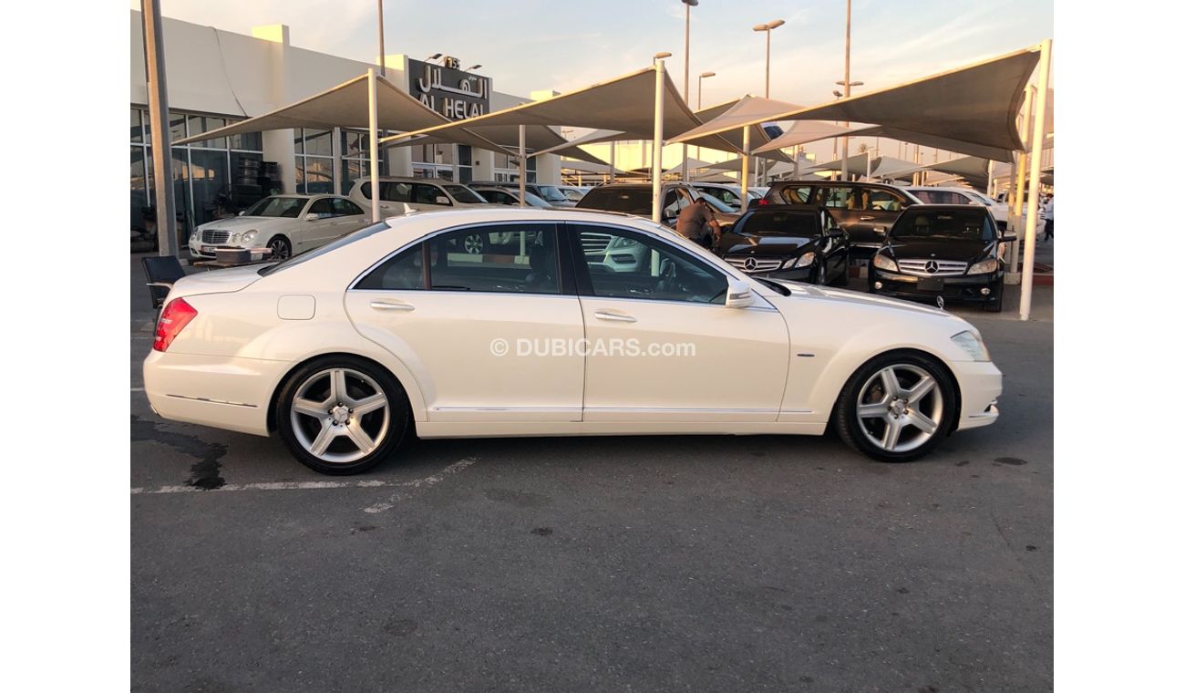 Mercedes-Benz S 400 Mercedes benz S400 HYBRID MODEL 2010 Japan car prefect condition full option low mileage