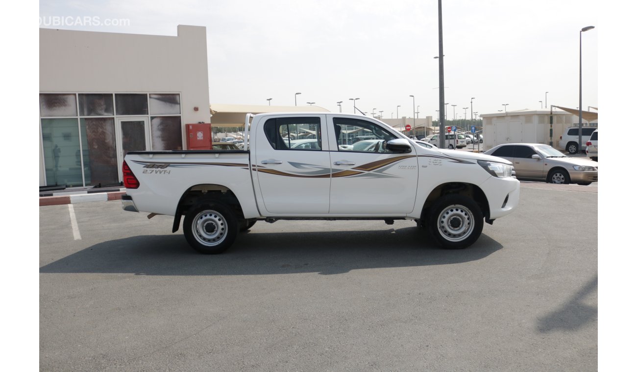 تويوتا هيلوكس 4x4 DUAL CABIN PICKUP WITH GCC SPECS