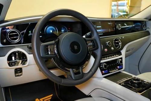 Rolls Royce Spectre STANDARD / Warranty / GCC Spec