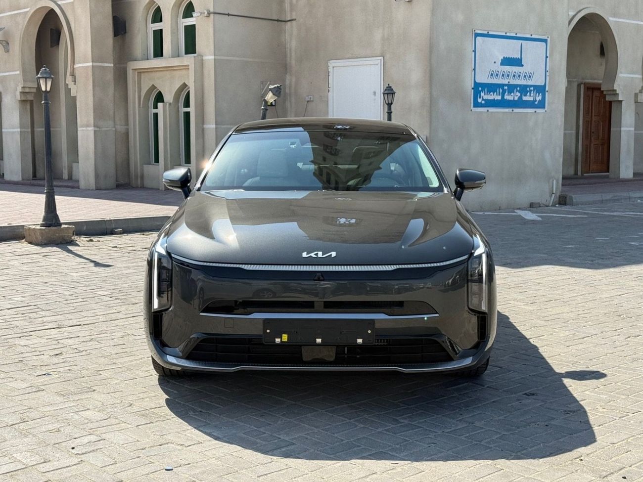 كيا K8 كيا K8