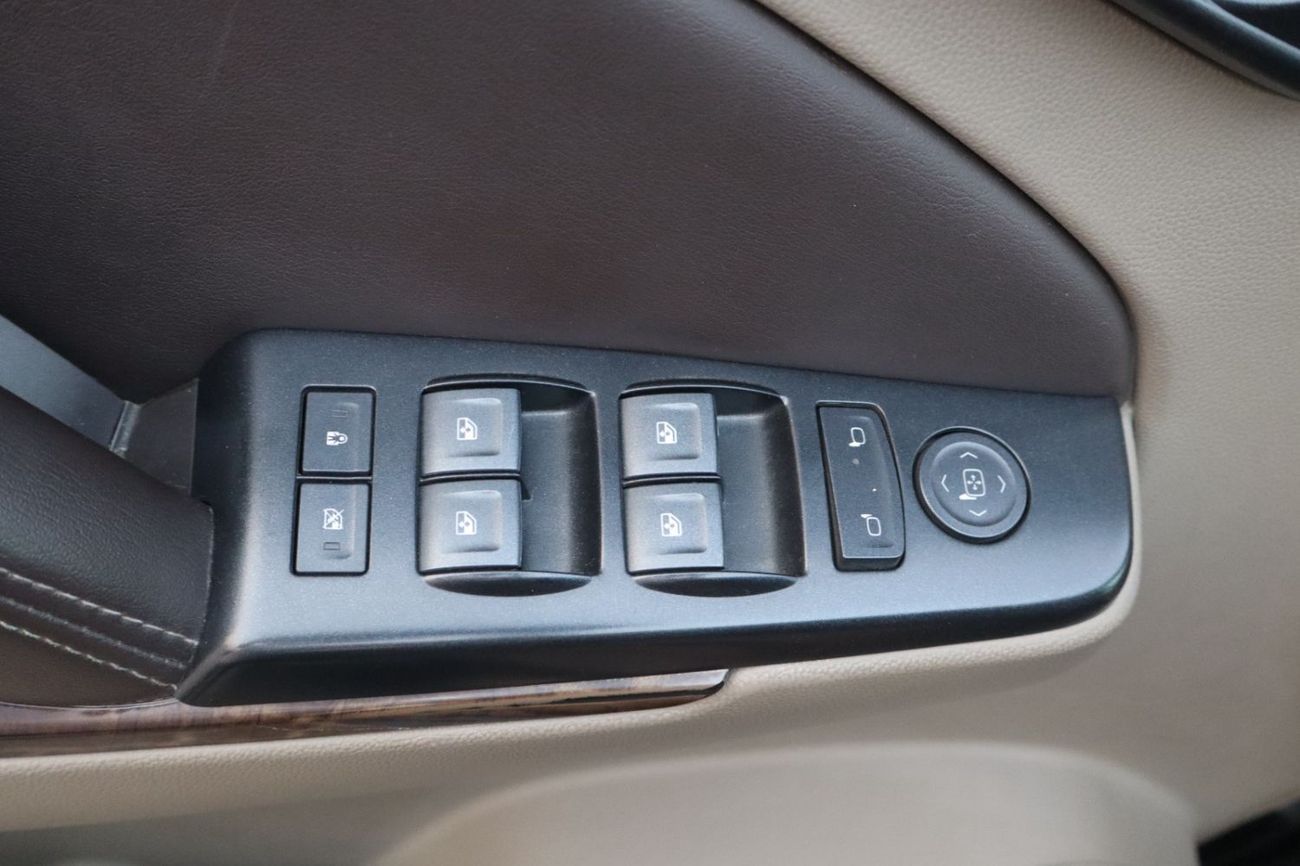 Chevrolet Tahoe 2LT 5.3L