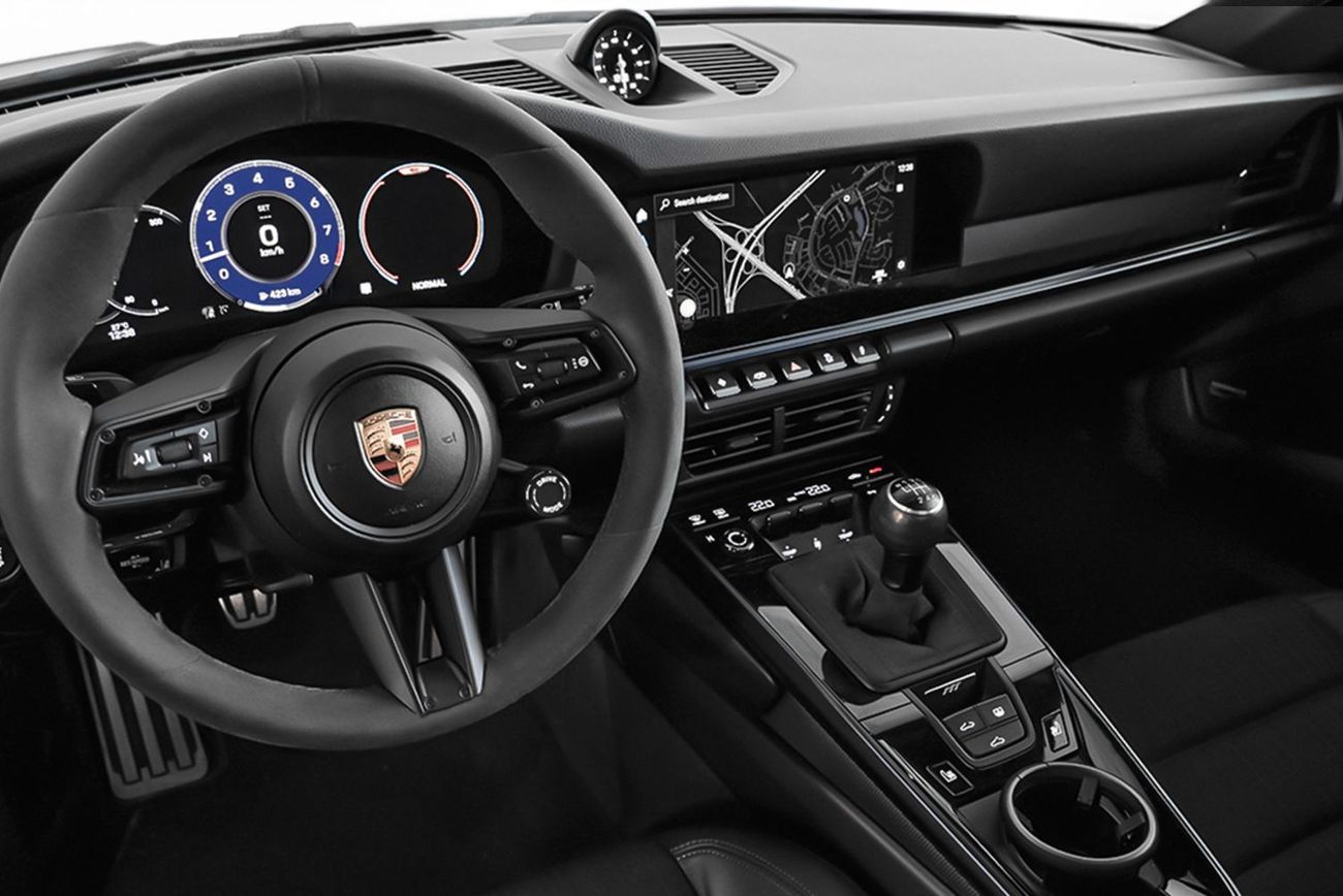 Porsche 911 Carrera 3.0L (380 HP) Coupe Carrera 3.0L