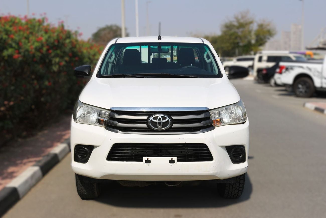 Toyota Hilux DL GL 2 2.4L 4WD